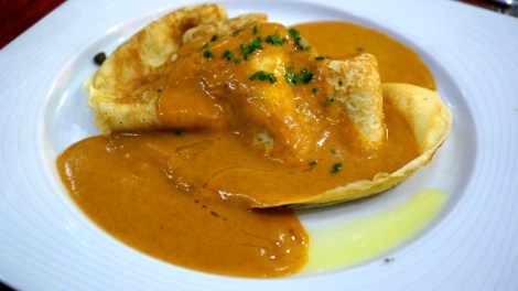 Crêpe au crabe sauce homard