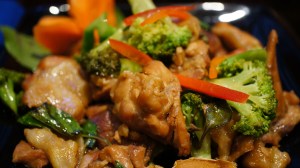 Poulet sauté aux trois parfums